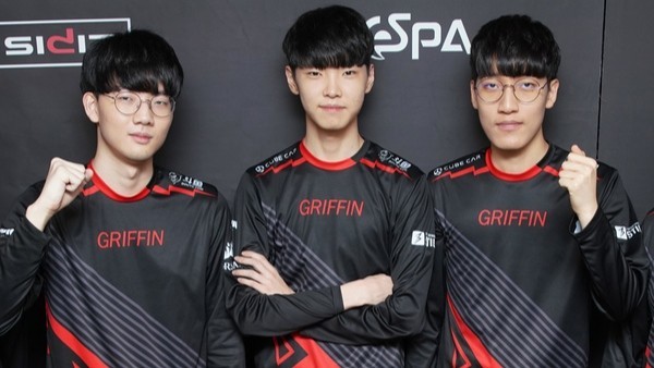 但潘展乐的 但潘展乐的